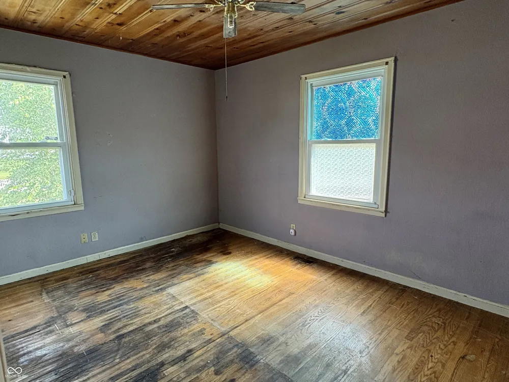 403 Fletcher Lane Beech Grove, IN 46107