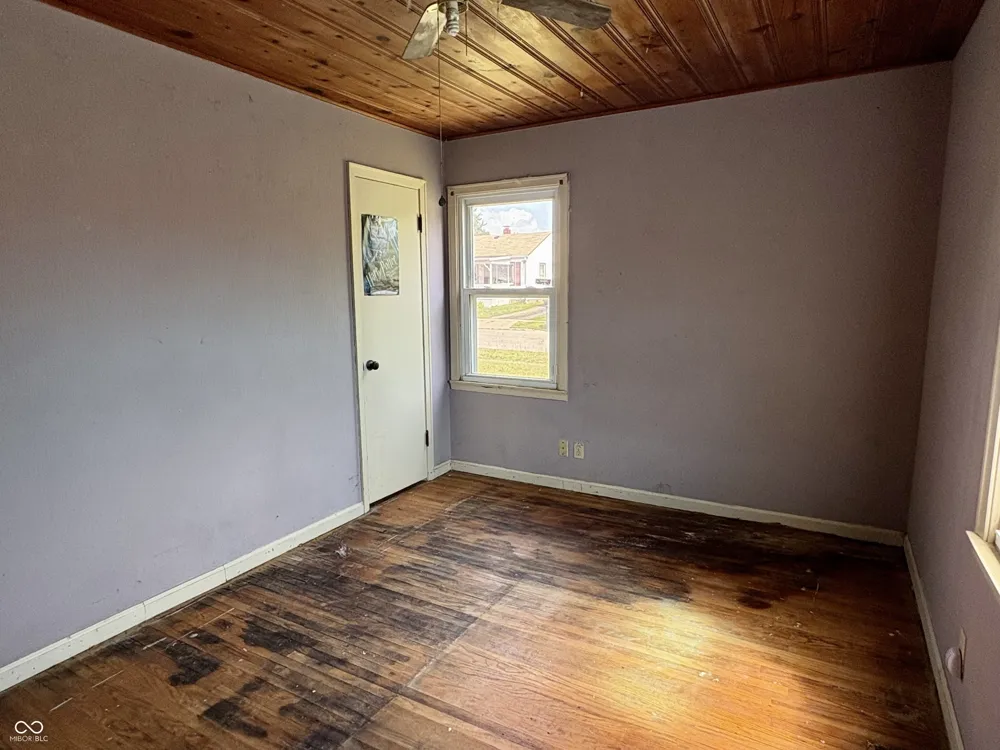 403 Fletcher Lane Beech Grove, IN 46107