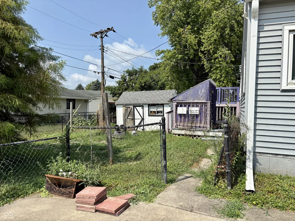 403 Fletcher Lane Beech Grove, IN 46107