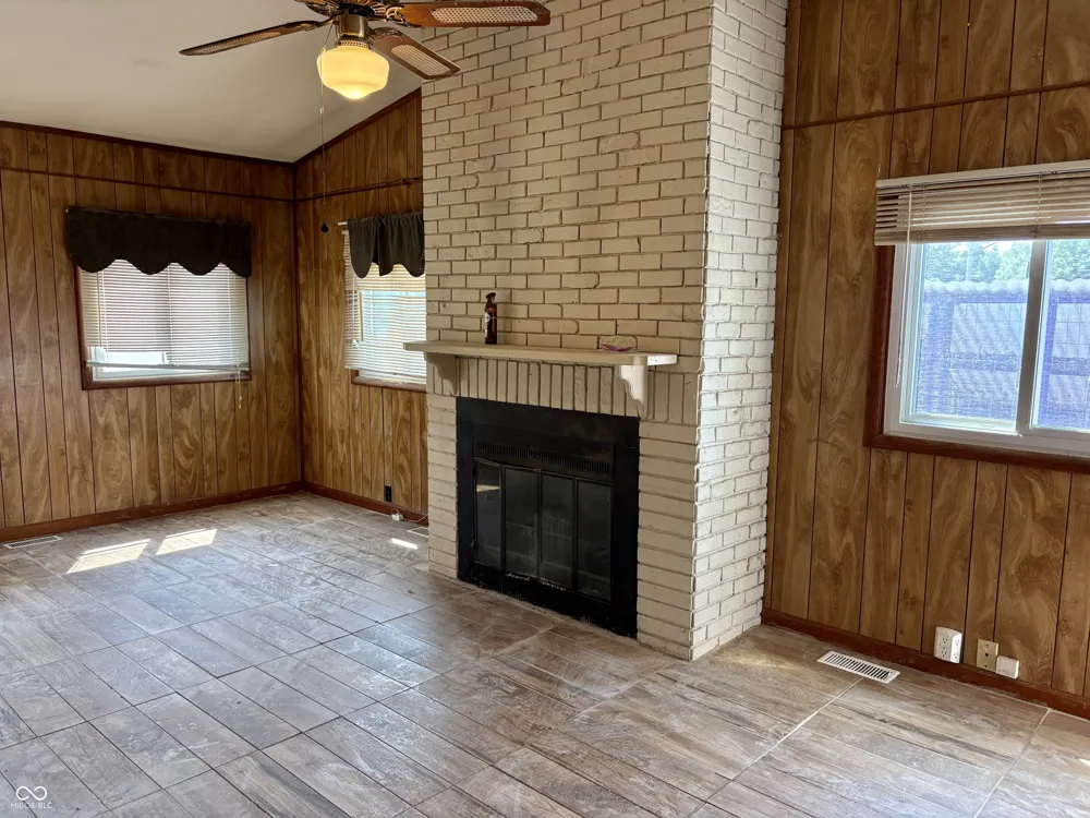 403 Fletcher Lane Beech Grove, IN 46107