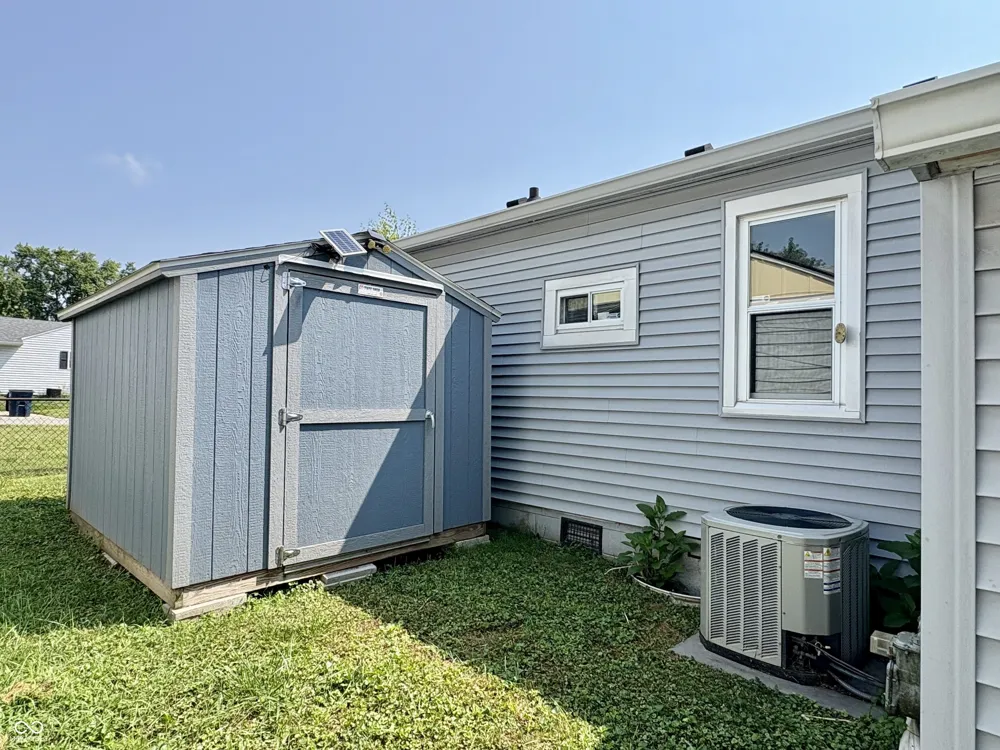403 Fletcher Lane Beech Grove, IN 46107
