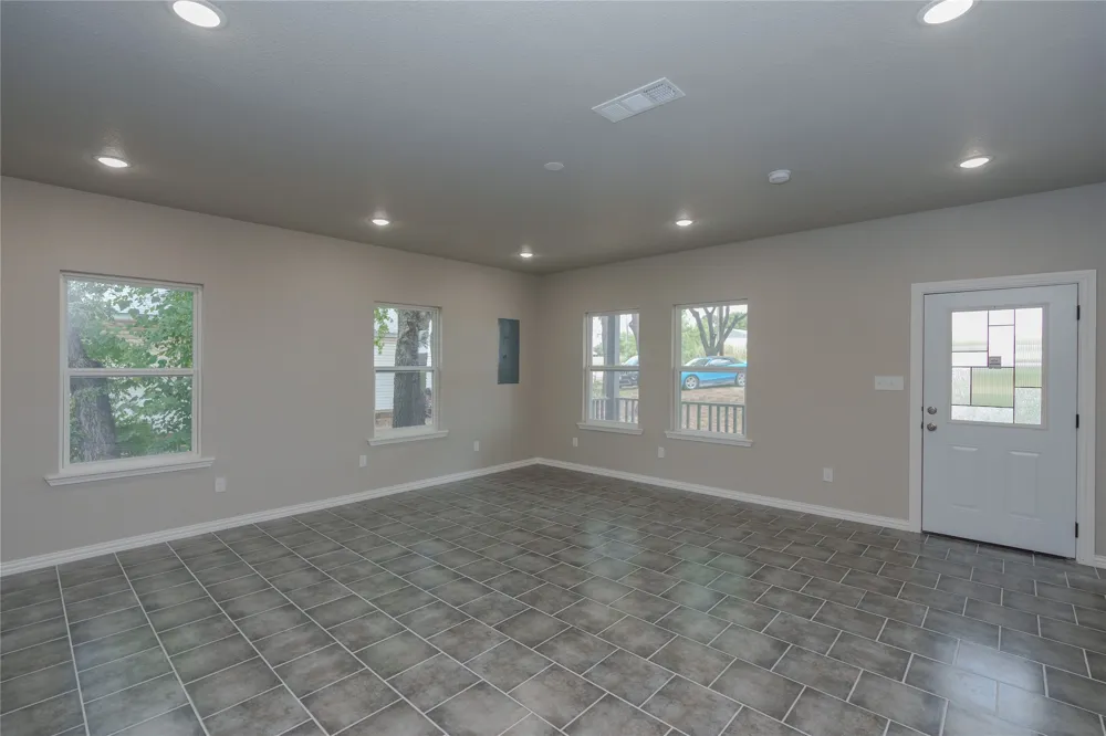 404 Campbell Street Bowie, TX 76230