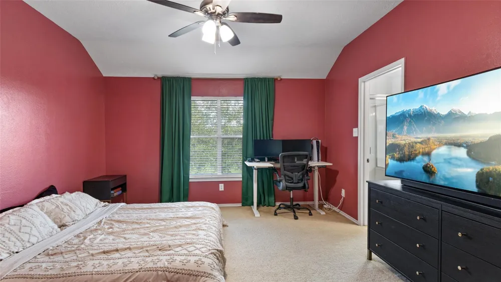 417 Folk Crest Lane Dickinson, TX 77539