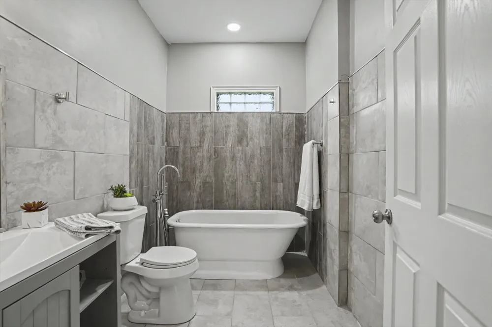 611 S Poplar Street Sapulpa, OK 74066