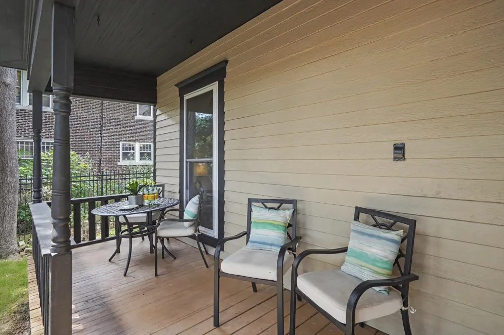 611 S Poplar Street Sapulpa, OK 74066