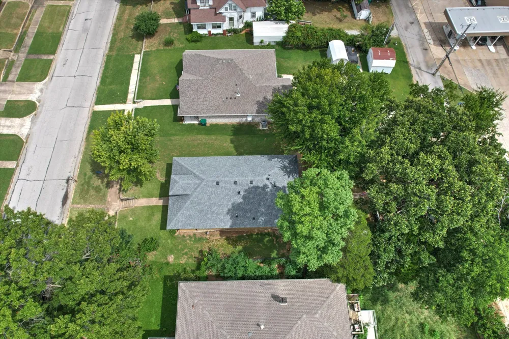 611 S Poplar Street Sapulpa, OK 74066