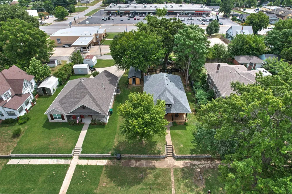 611 S Poplar Street Sapulpa, OK 74066