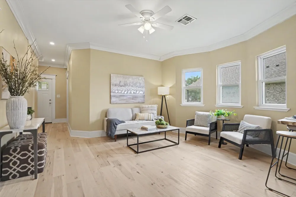 611 S Poplar Street Sapulpa, OK 74066