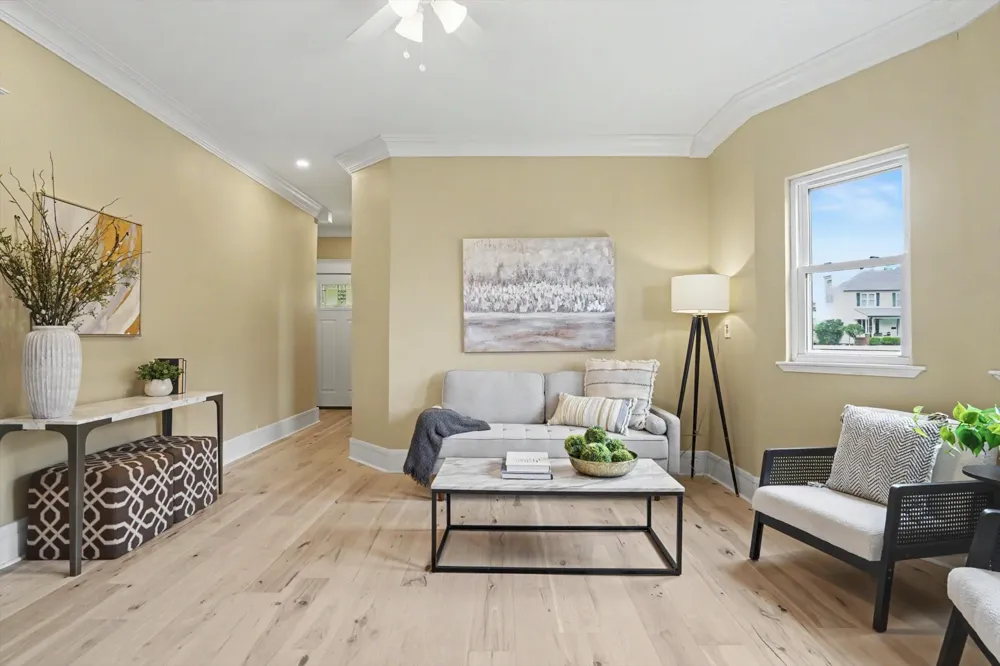 611 S Poplar Street Sapulpa, OK 74066