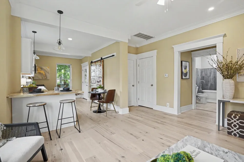 611 S Poplar Street Sapulpa, OK 74066