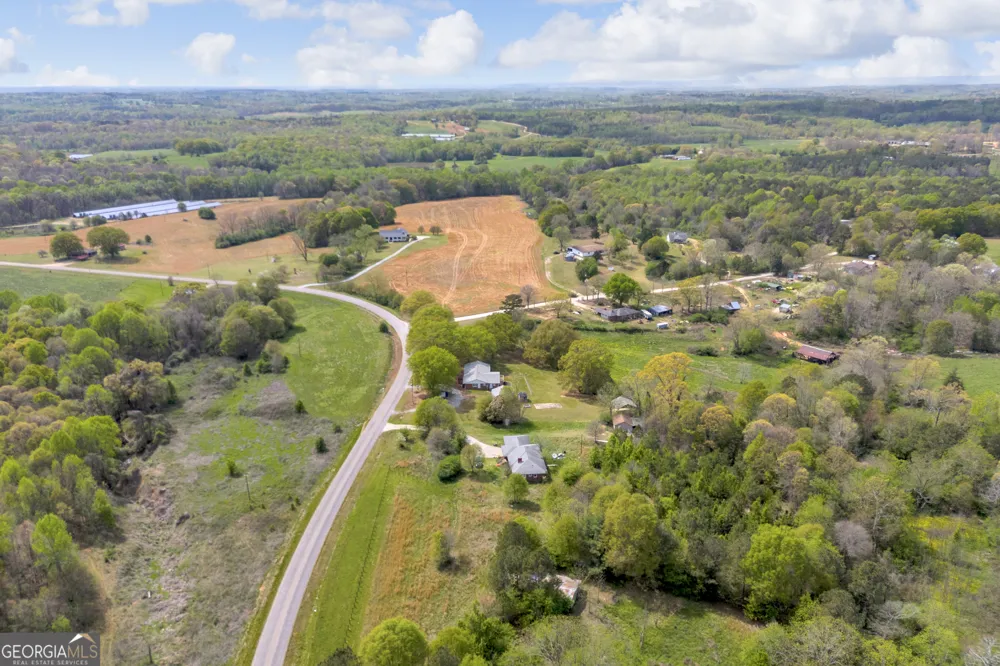 450 N Clarks Creek RD Martin, GA 30557