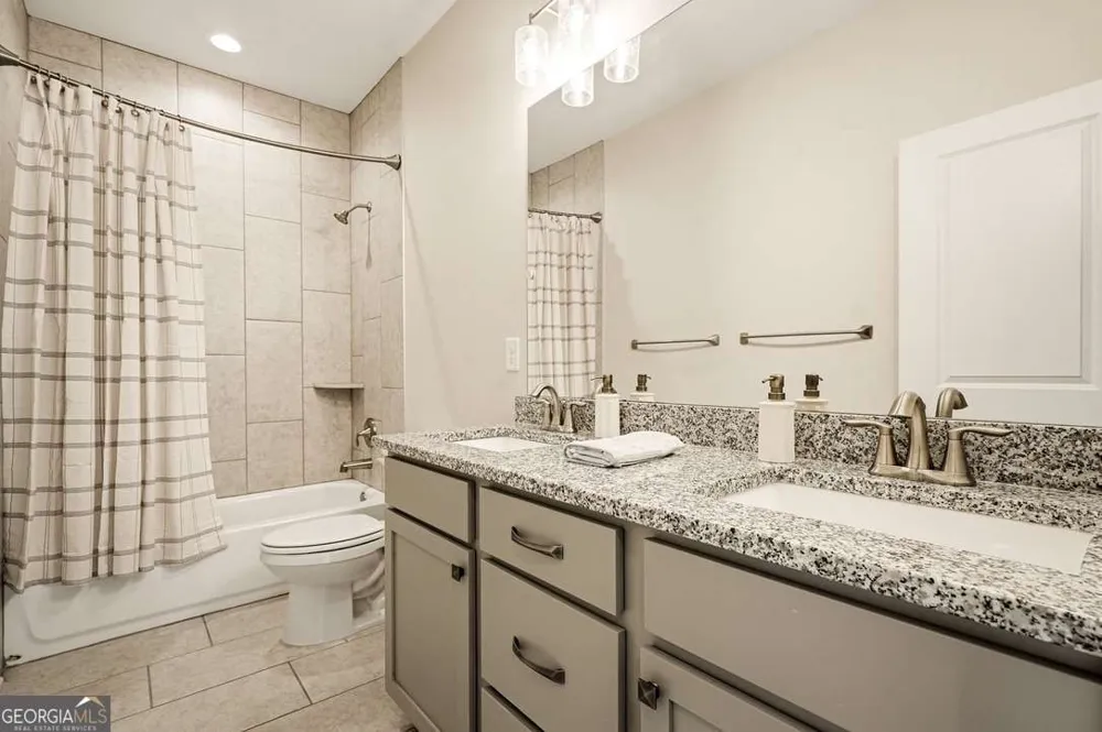 137 QUINN WAY Milton, GA 30004