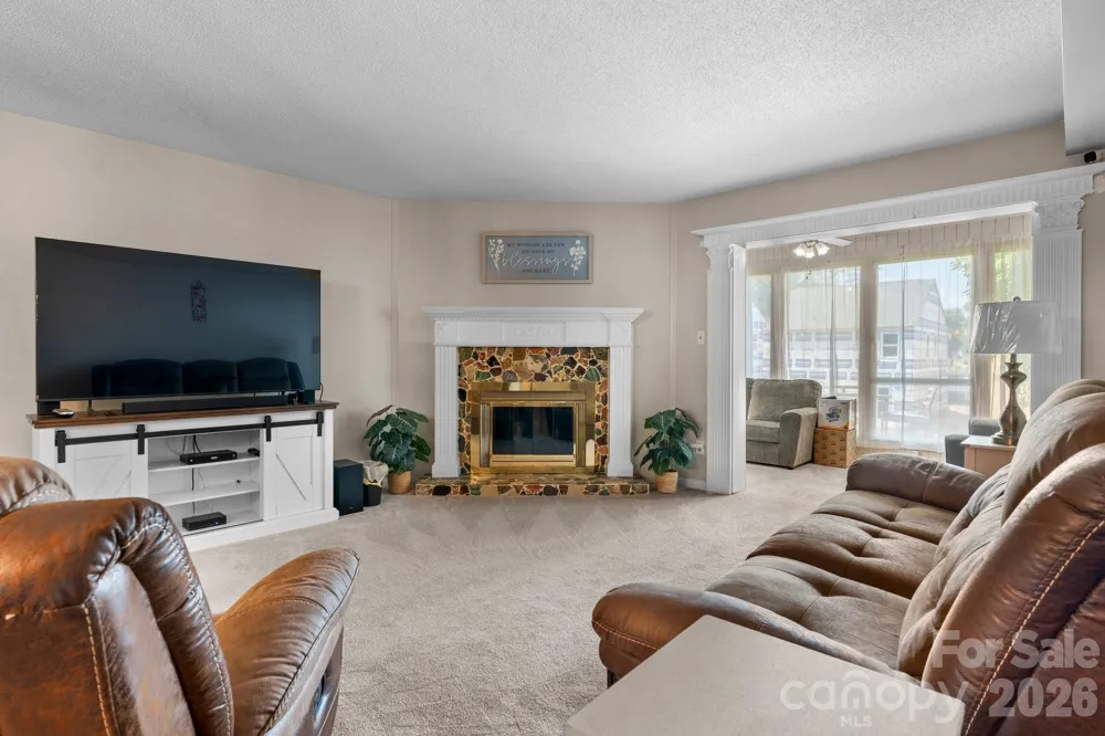 1330 5th Street NE #11 Hickory, NC 28602