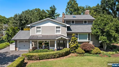 440 Colonial Boulevard