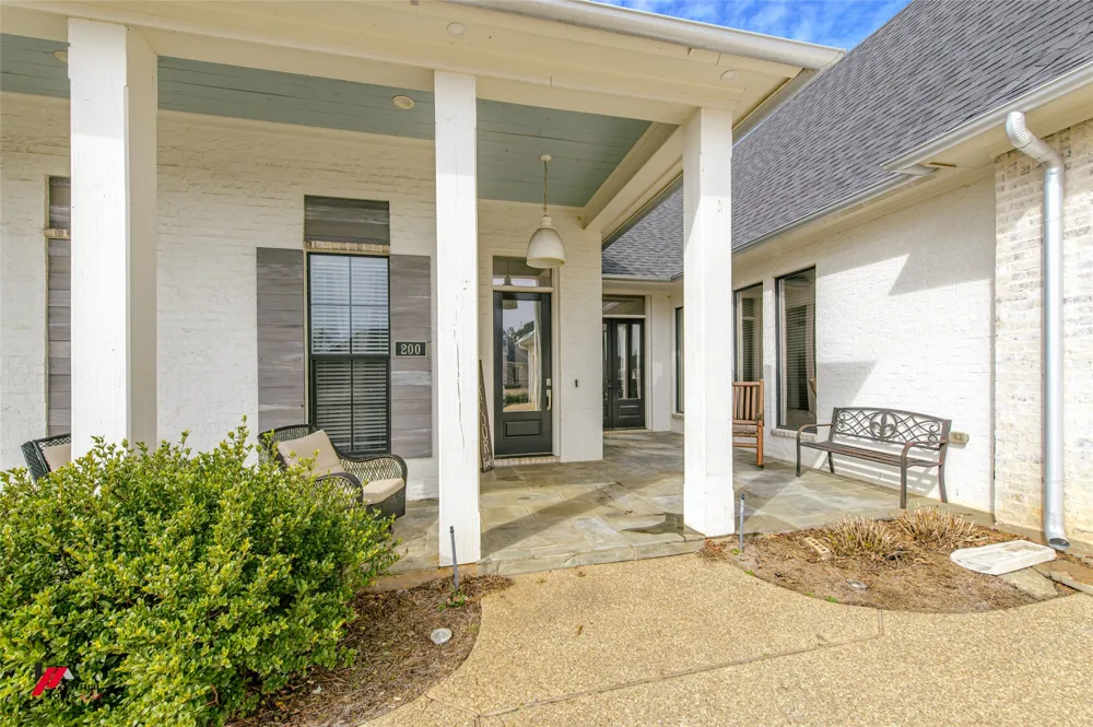 200 Sam Willen Benton, LA 71006