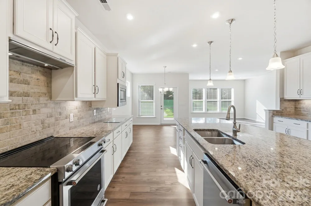 1620 Red Leaf Drive Fort Mill, SC 29715