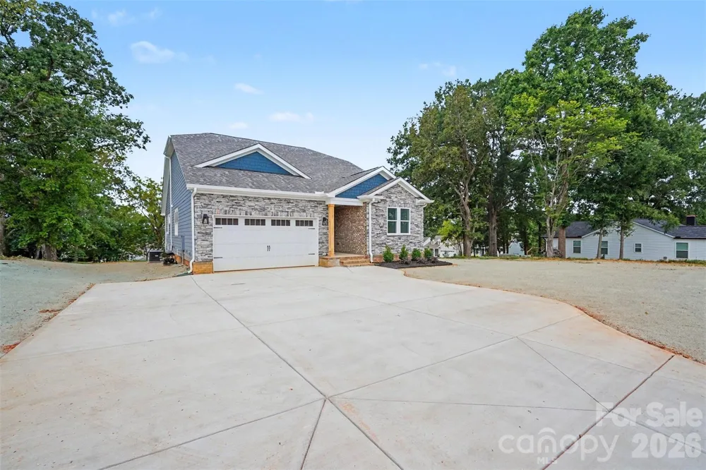 2416 Waxhaw Indian Trail Road Indian Trail, NC 28079