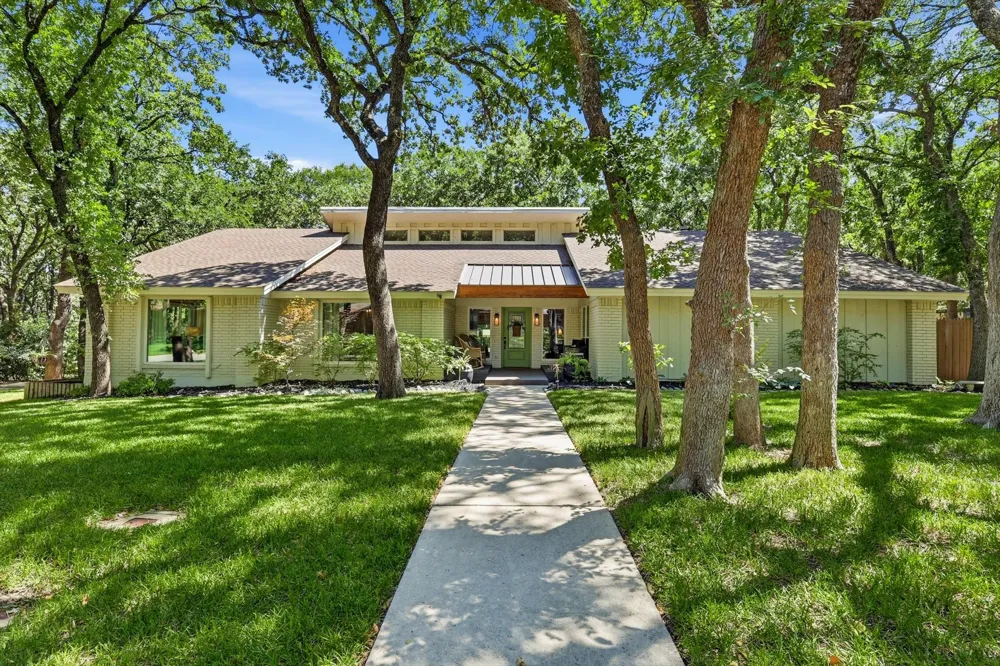 12 Timbergreen Circle Denton, TX 76205