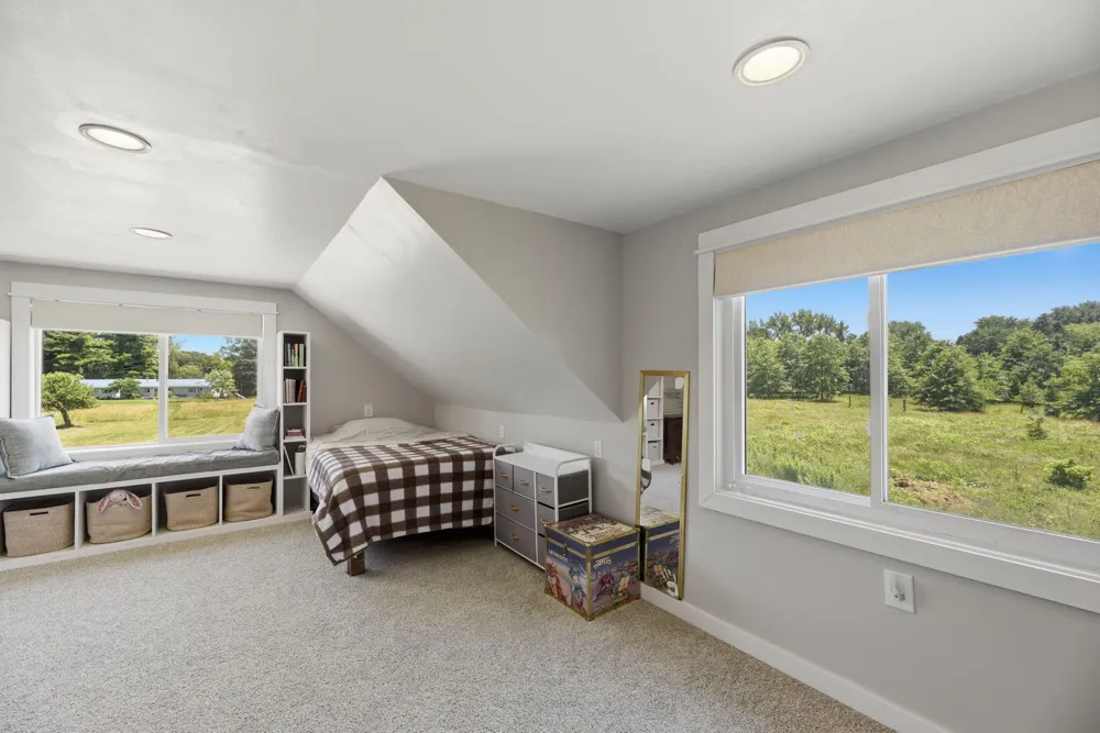 2719 S Cleveland Avenue St. Joseph, MI 49085