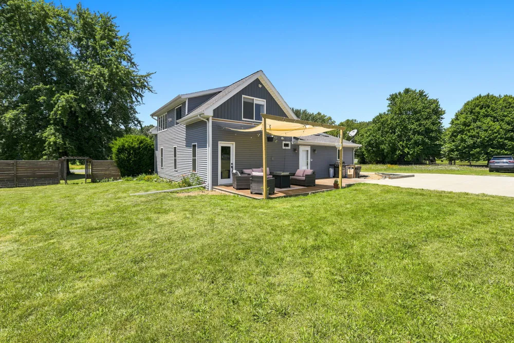 2719 S Cleveland Avenue St. Joseph, MI 49085