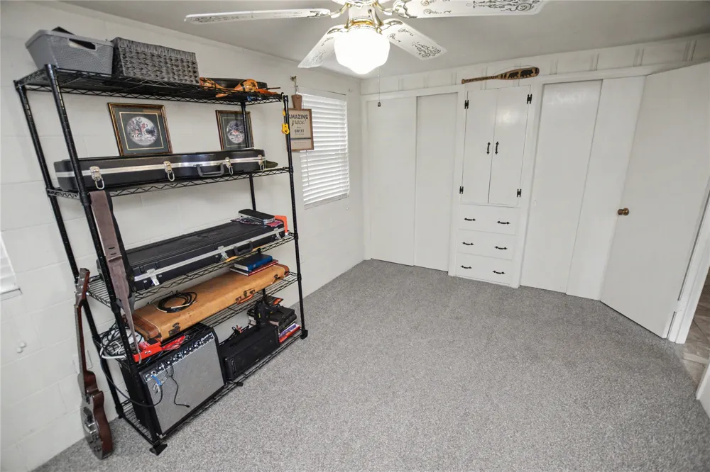 30005 Hwy 82 Cookson, OK 74427