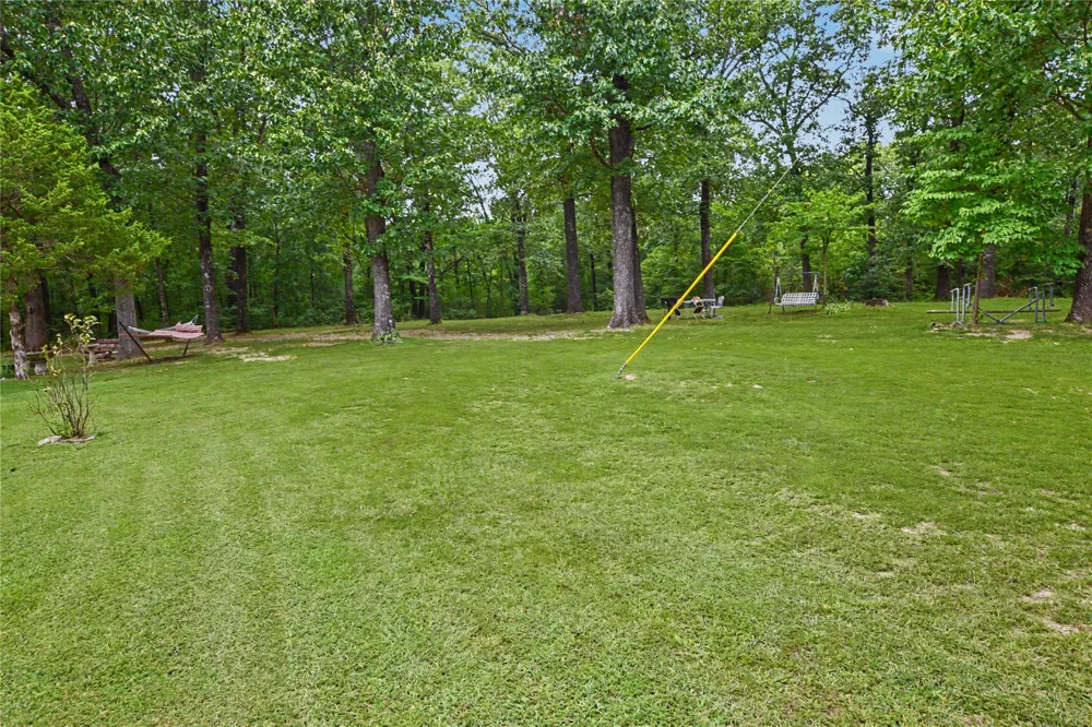 30005 Hwy 82 Cookson, OK 74427