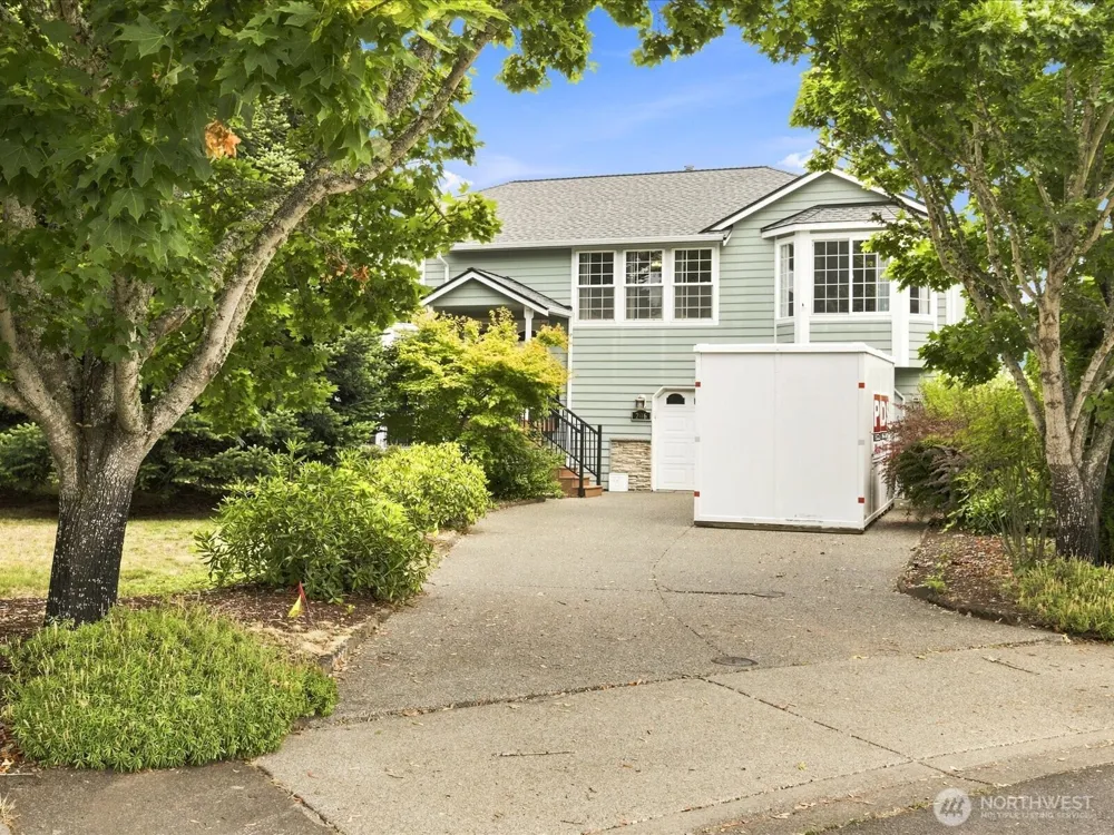 206 Orting Avenue NW Orting, WA 98360