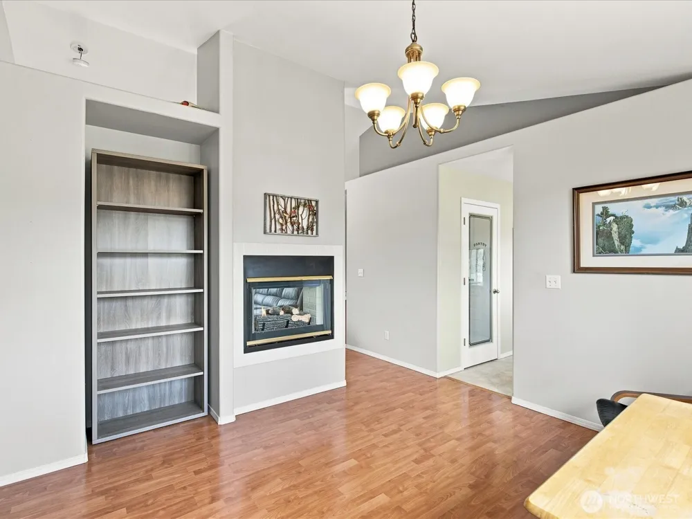 206 Orting Avenue NW Orting, WA 98360