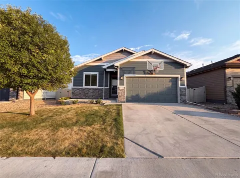 712 Country Trail