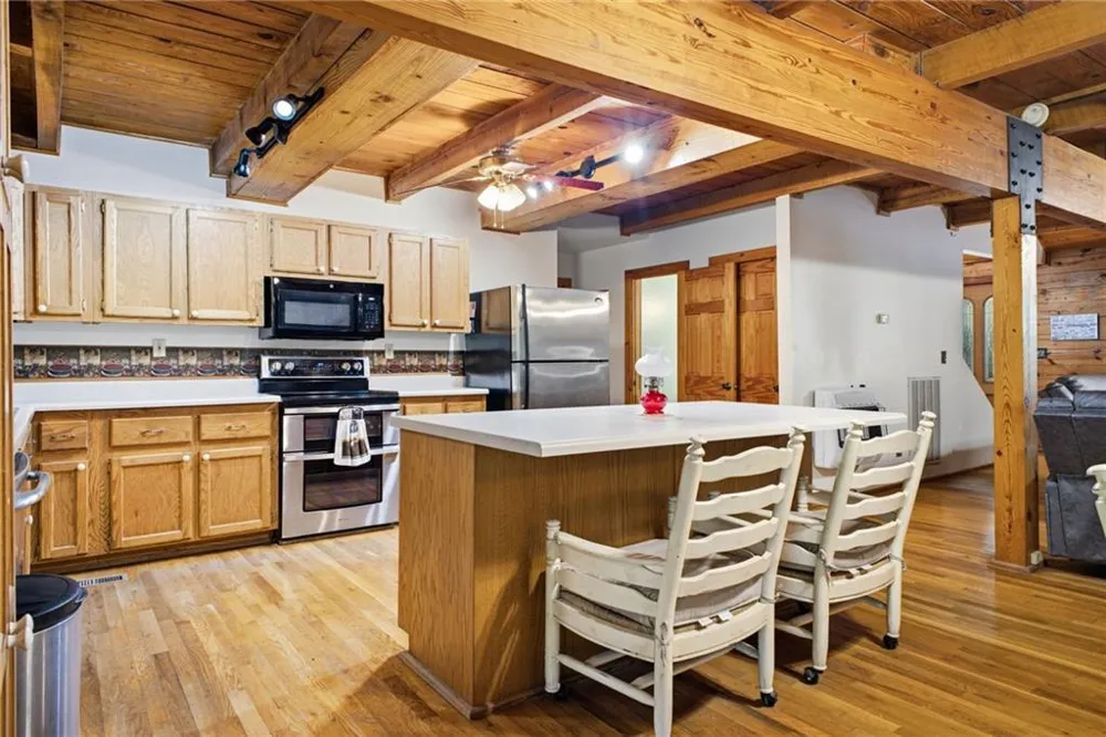 206 Henson Road SW Cave Spring, GA 30124