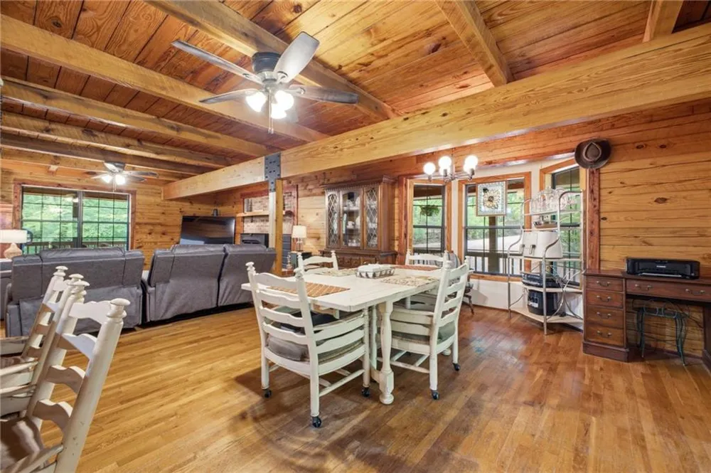 206 Henson Road SW Cave Spring, GA 30124
