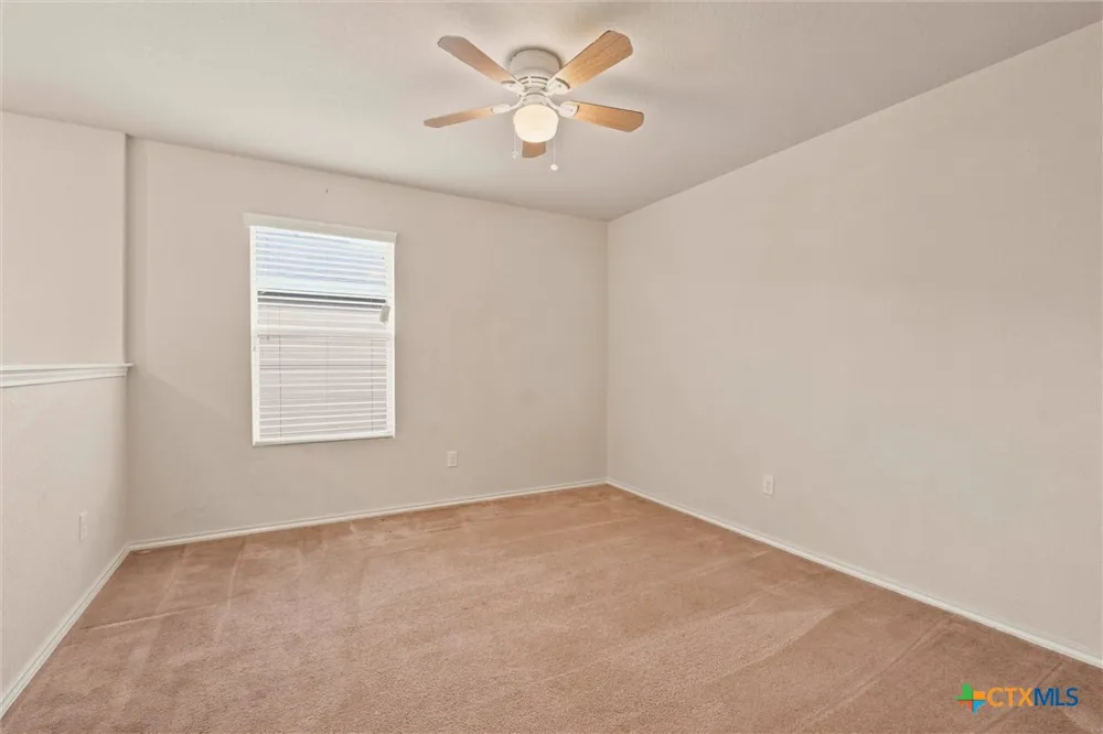 416 Auburn Park Selma, TX 78154