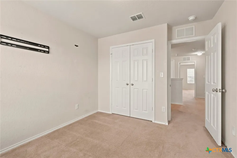 416 Auburn Park Selma, TX 78154