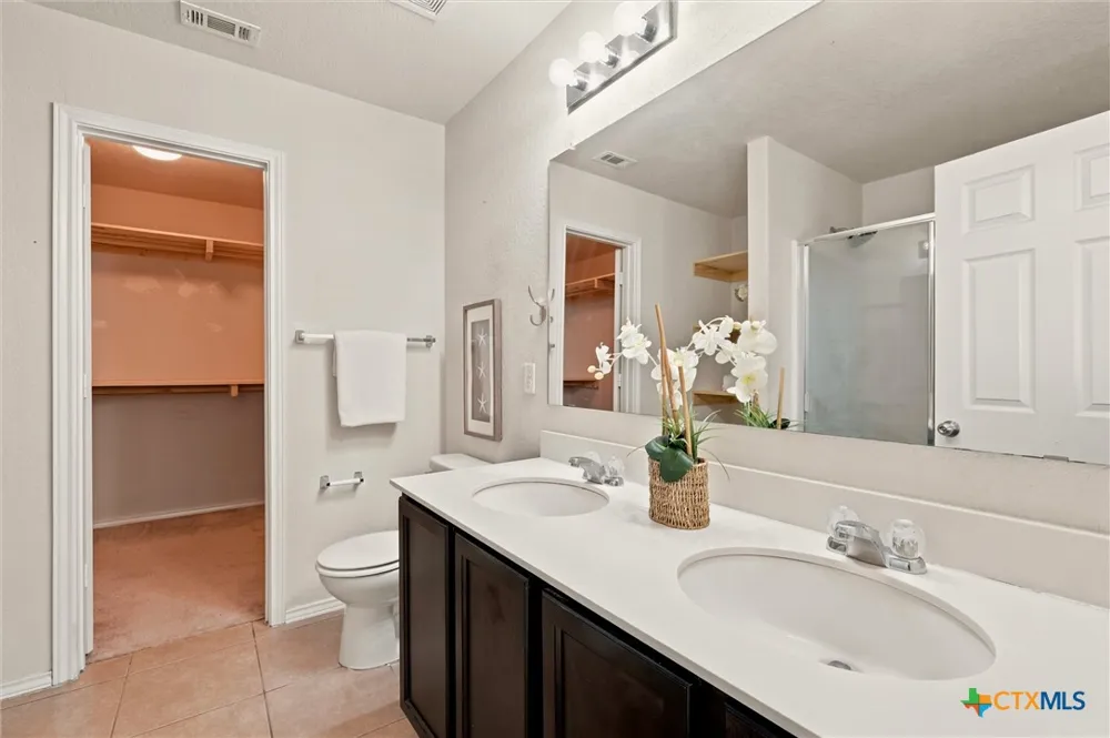 416 Auburn Park Selma, TX 78154