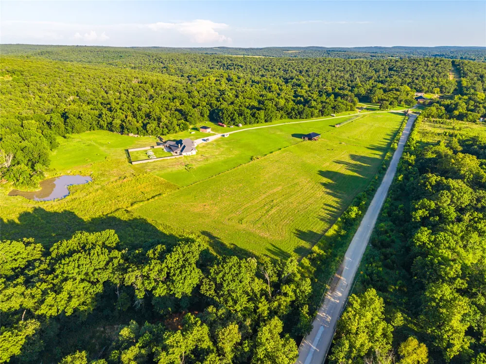 2502 386 ROAD Wetumka, OK 74883