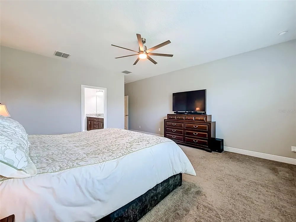 19563 LEONARD ROAD Lutz, FL 33558