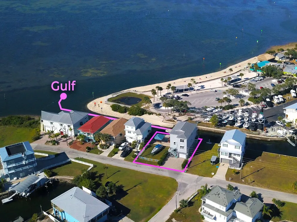6249 LONNIE LEE LANE Hudson, FL 34667
