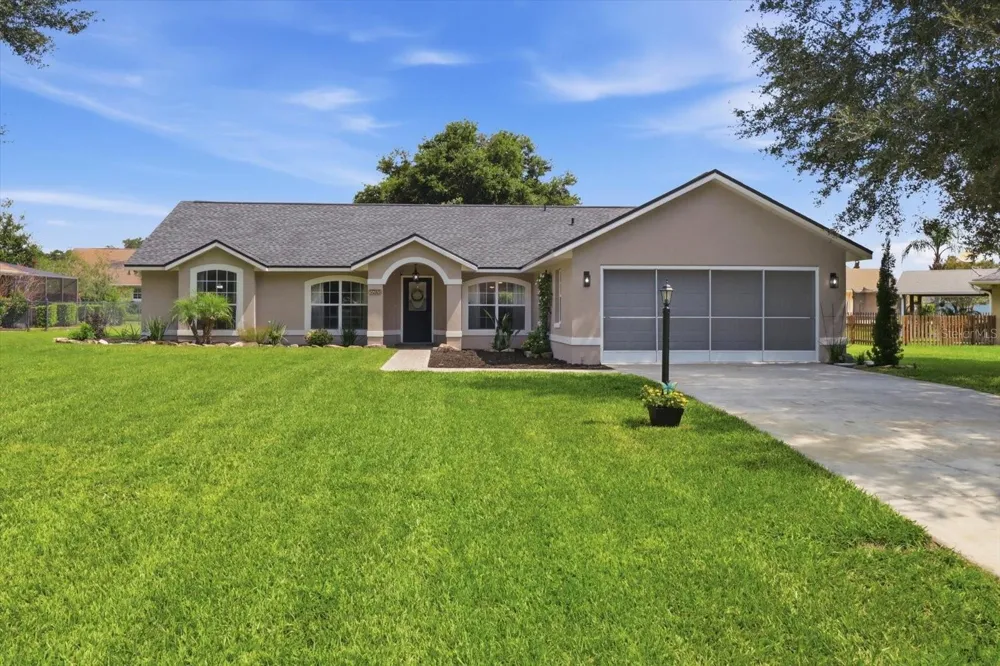 9285 COUNTY ROAD 125B Wildwood, FL 34785