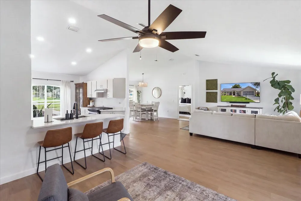 9285 COUNTY ROAD 125B Wildwood, FL 34785