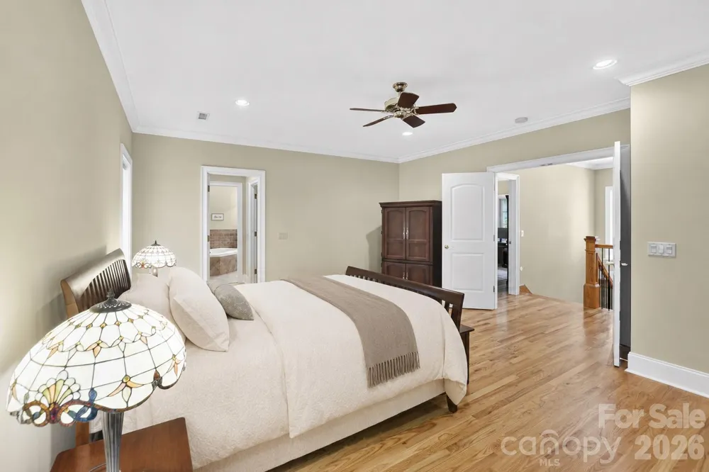 168 Chattooga Run Hendersonville, NC 28739