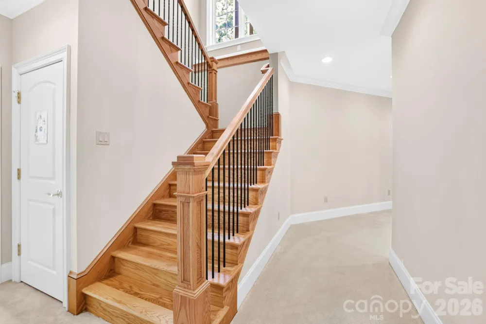 168 Chattooga Run Hendersonville, NC 28739