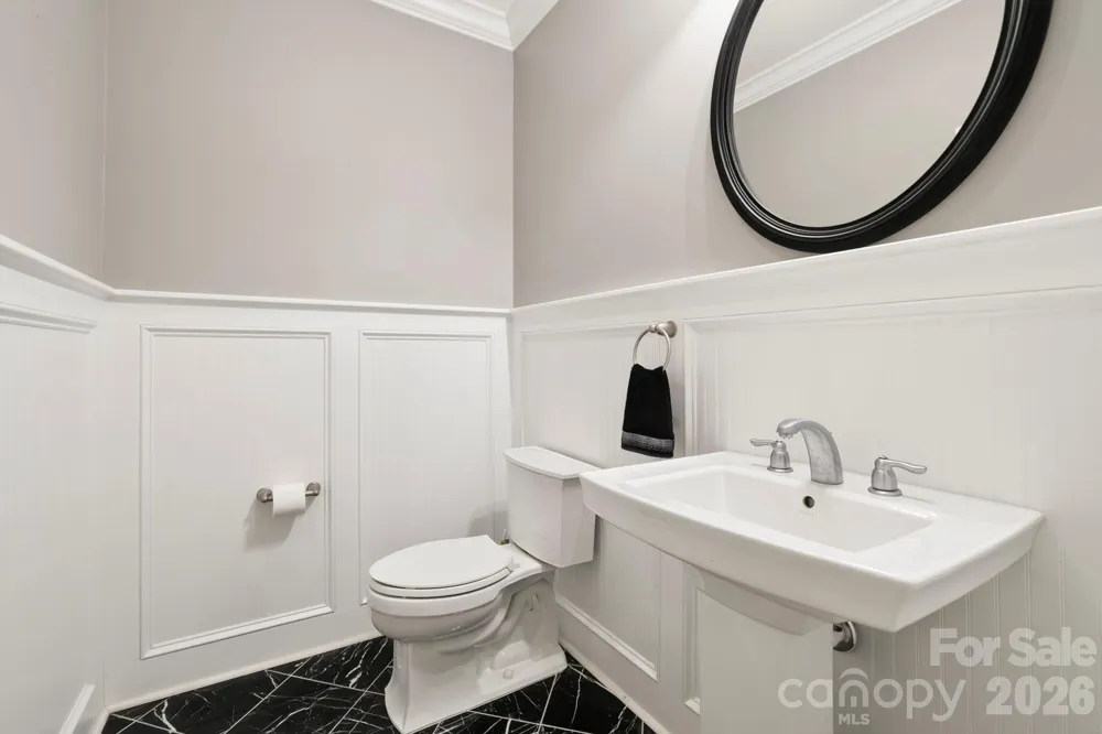 168 Chattooga Run Hendersonville, NC 28739