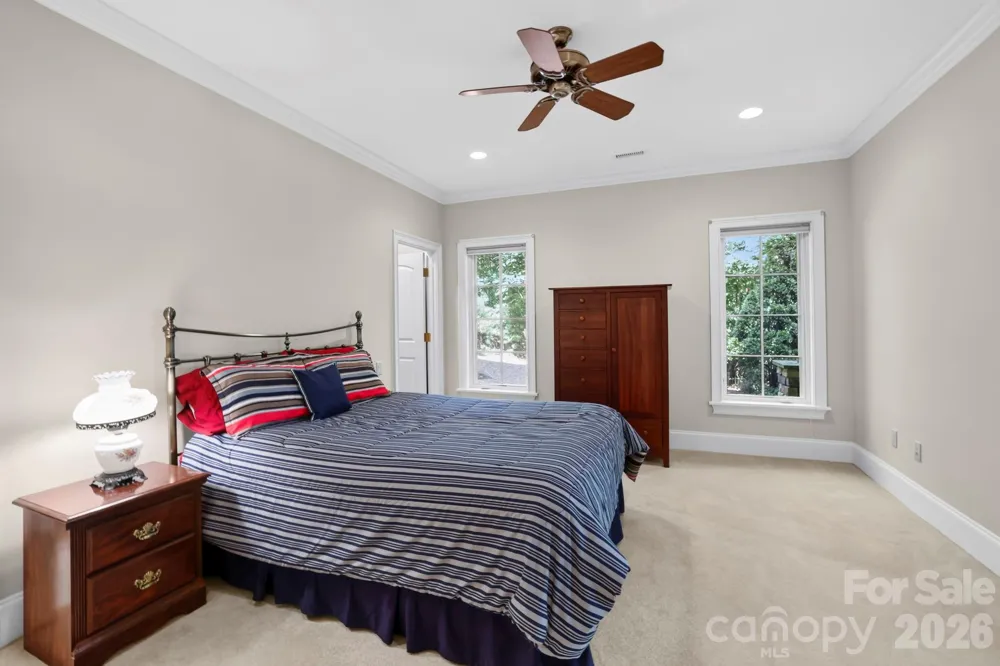 168 Chattooga Run Hendersonville, NC 28739