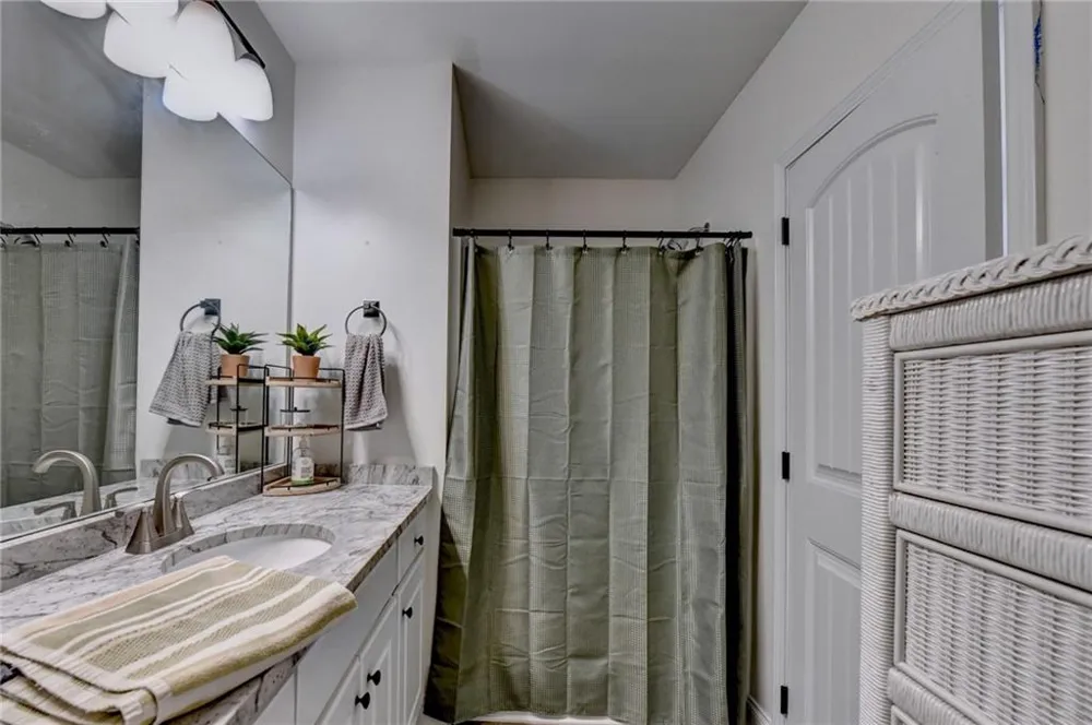 2851 Dawkins Road Canon, GA 30520