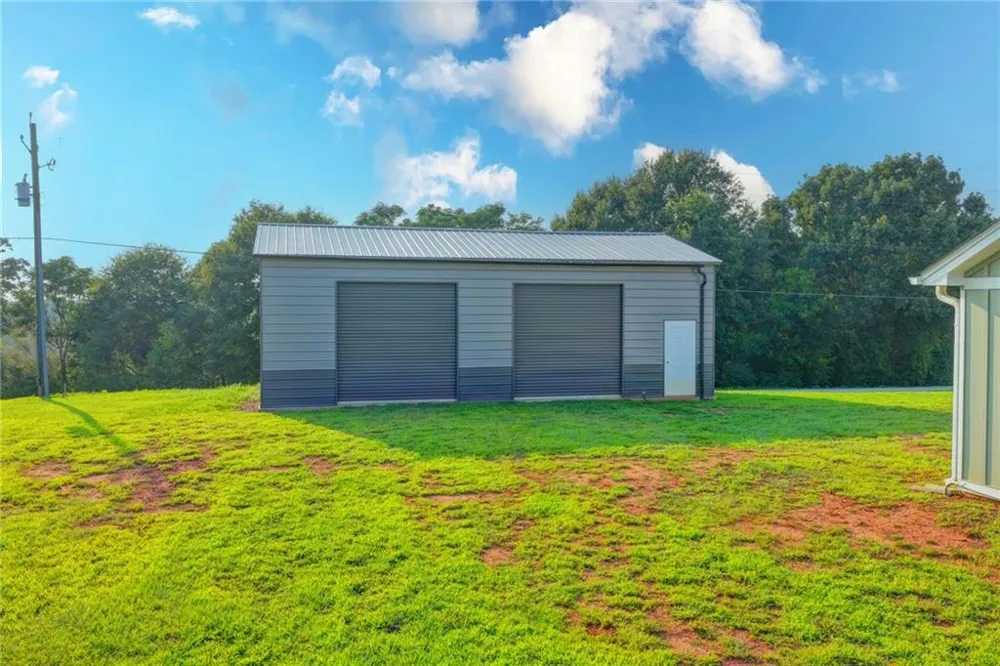 2851 Dawkins Road Canon, GA 30520