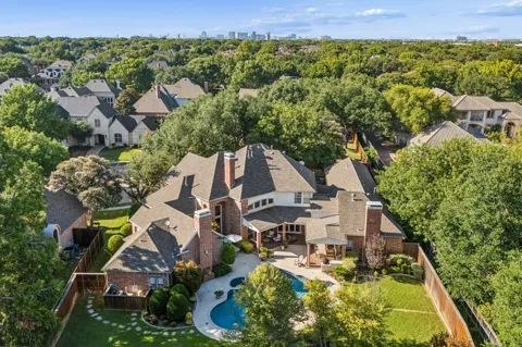 5900 Mcfarland Court