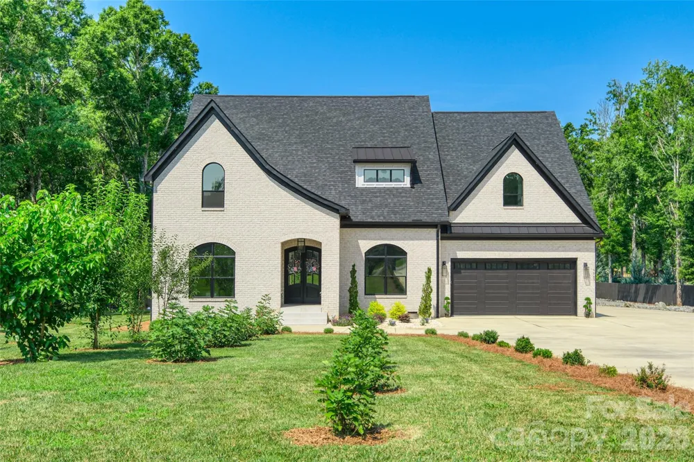 6905 W Duncan Road Indian Trail, NC 28079
