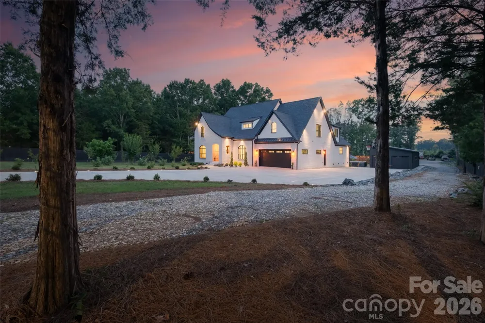 6905 W Duncan Road Indian Trail, NC 28079
