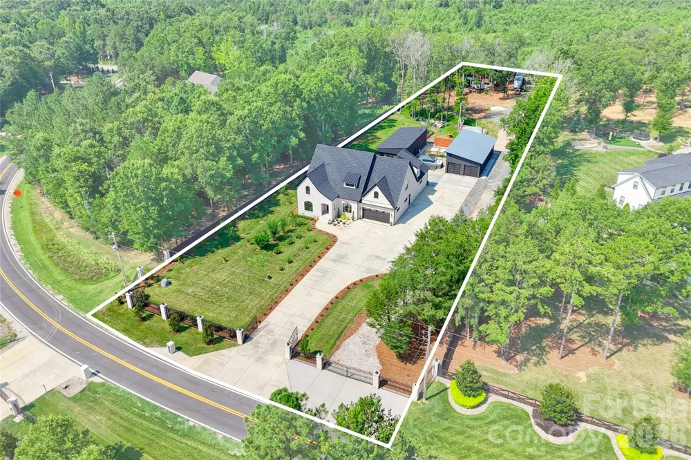 6905 W Duncan Road Indian Trail, NC 28079