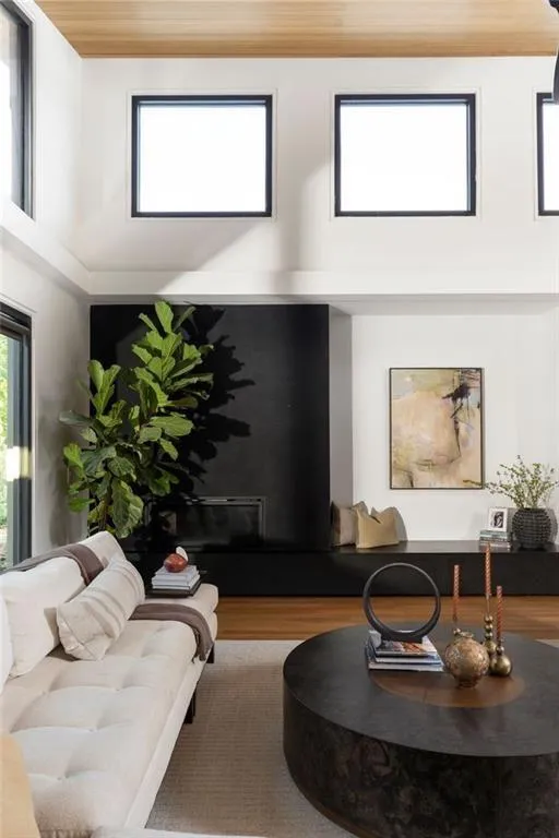 574 Riverside Road Sugar Hill, GA 30518
